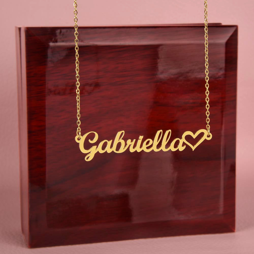 Bello Collar Personalizado con Nombre y Corazón